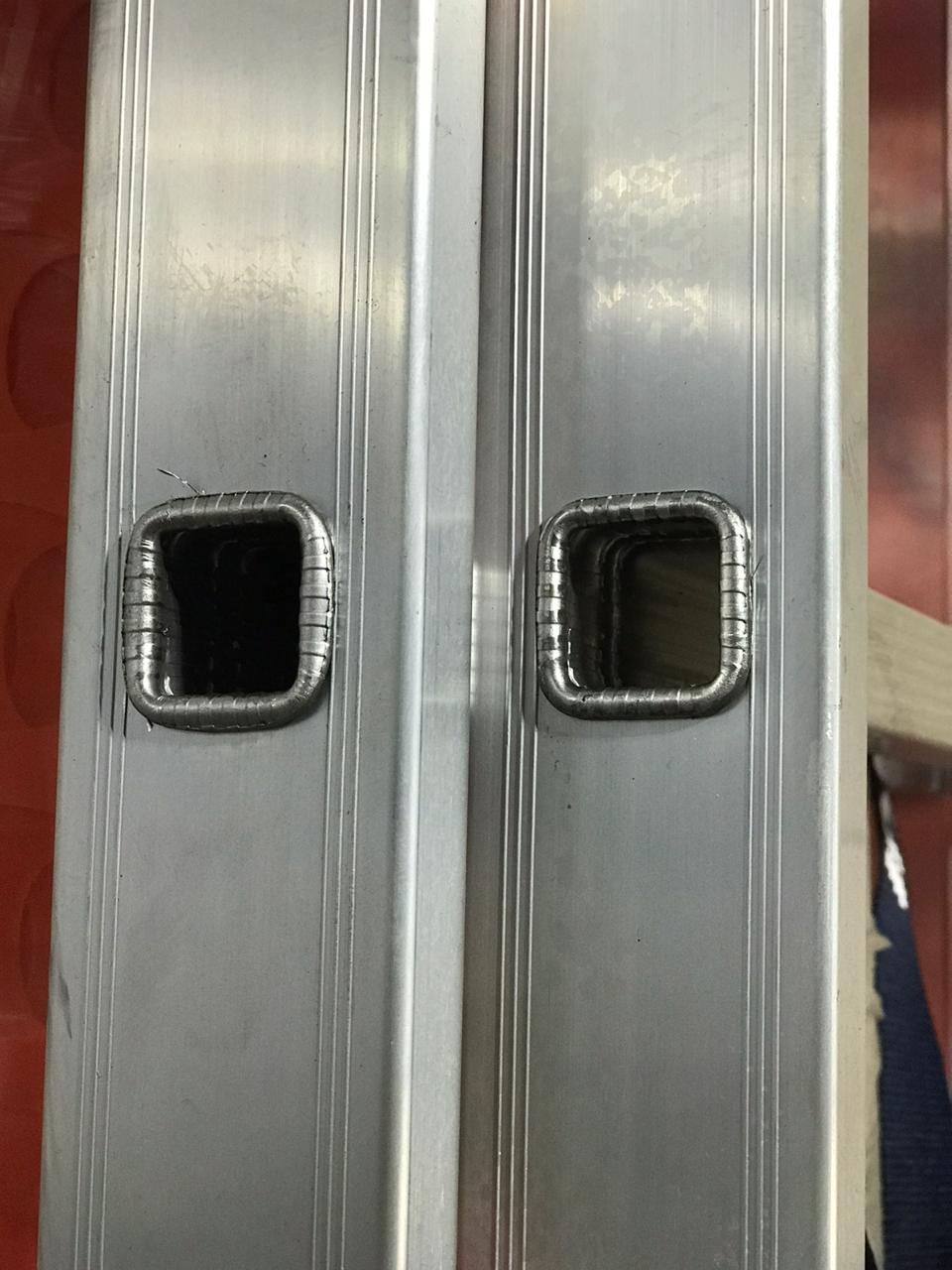 Дополнительное изображение Алюмет (Alumet) двусекционная лестница алюминиевая стандарт (11 ступеней)